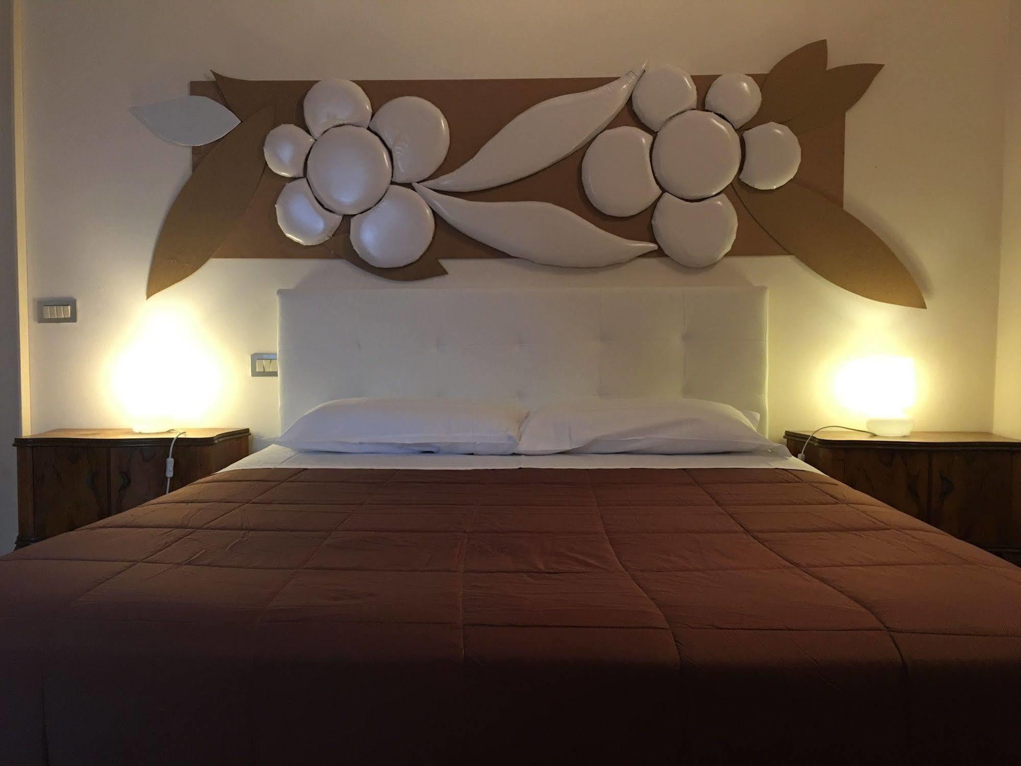 Domus Nova Residenza Il B&B Mantua Dış mekan fotoğraf