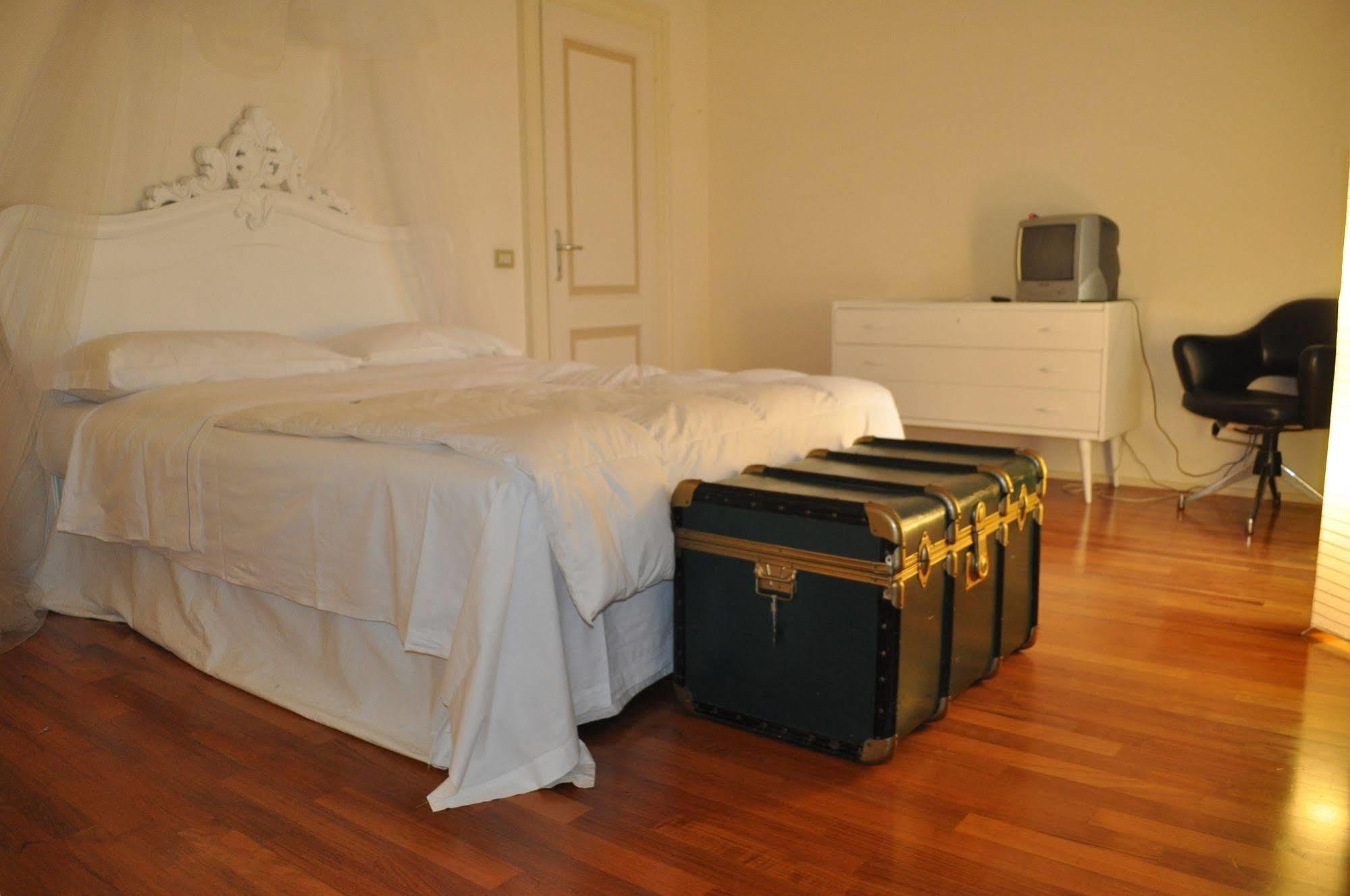 Domus Nova Residenza Il B&B Mantua Dış mekan fotoğraf
